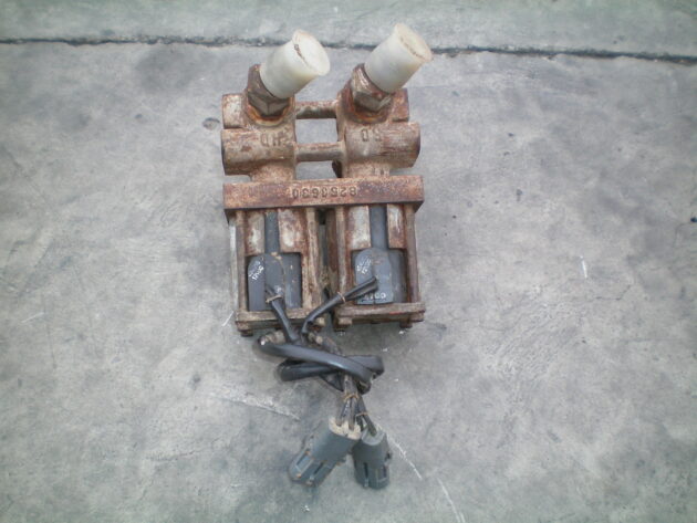 CASE   580SLE   - VALVULA EXPLOTACIÓN PALA - Imagen 3