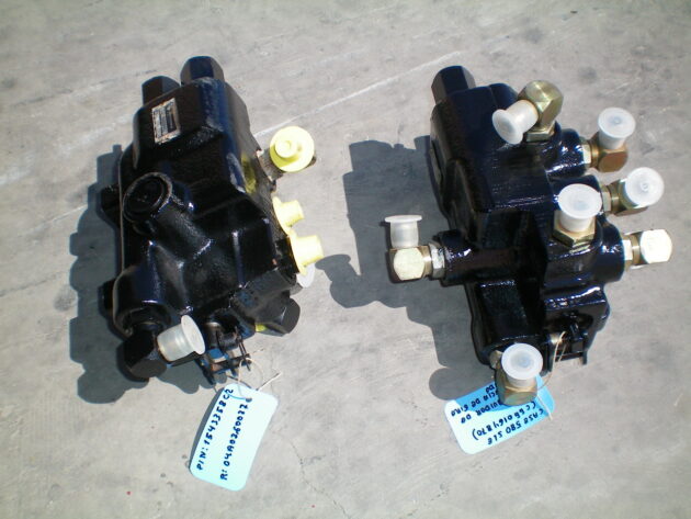 CASE   580SLE  1543358C1-1543358C2 - DISTRIBUIDOR DE SECUENCIA DE GIRO - Imagen 2