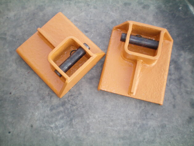 CASE  580SM - 379280A1 - STABILIZER BOX FOOT