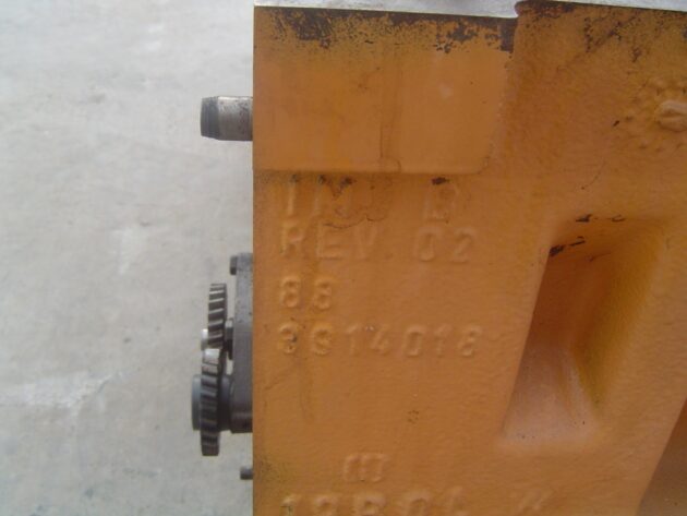 CASE  821   - BLOQUE MOTOR CUMMINS CT8.3 CON CAMISAS - Imagen 5