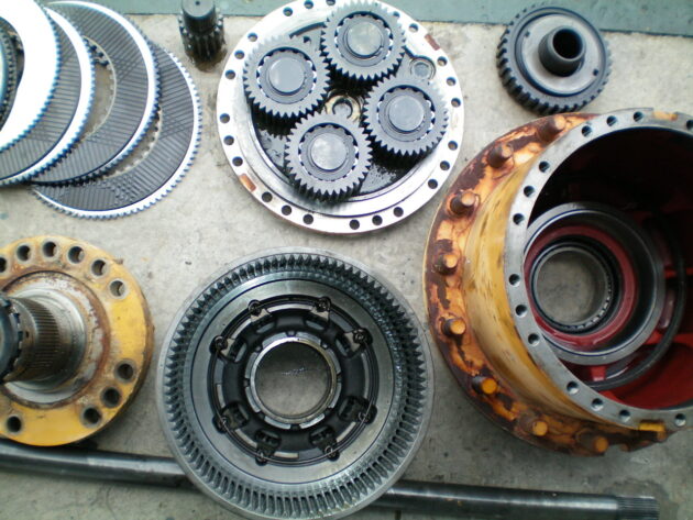 CASE  821B  4474 xxx 249 ZP ; 4474 304 054 ZP - TAPA REDUCCIÓN TRASERA - Imagen 4