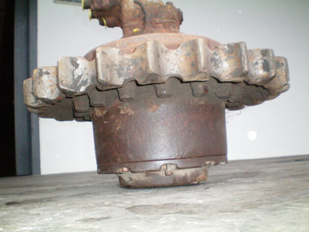 CASE   1088CKB   - MANDO FINAL CON MOTOR DE TRANSLACIÓN - Imagen 4