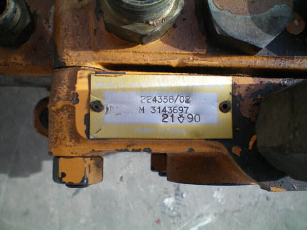 CASE   1088CK  M3143697 - DISTRIBUIDOR DE GIRO - Imagen 5