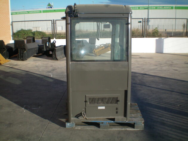 CASE   1088P   - CABINA - Imagen 3