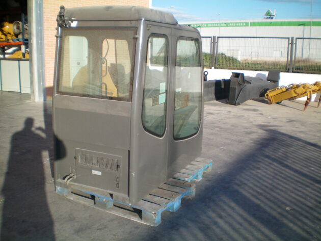 CASE   1088P   - CABINA - Imagen 4