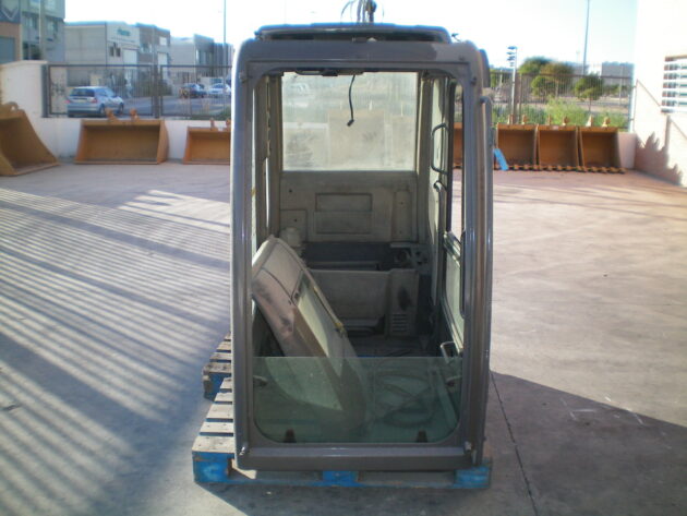 CASE   1088P   - CABINA - Imagen 7
