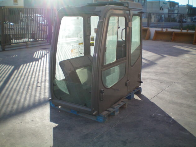 CASE   1088P   - CABINA - Imagen 8