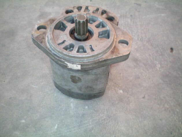 CASE   1288CK (CKB)  P-4543558A - BOMBA DE SERVICIOS E INFORMACIONES