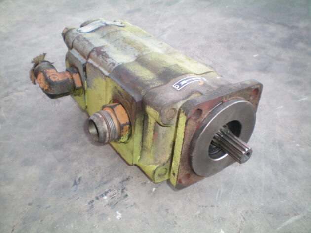 CASE   W14  3129320419 - BOMBA HIDRAULICA PRINCIPAL BUEN ESTADO - Imagen 3