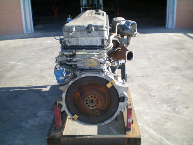 VARIOS     - MOTOR TÉRMICO HYUNDAI D6CA CON PARTE ELÉCTRICA - Imagen 3