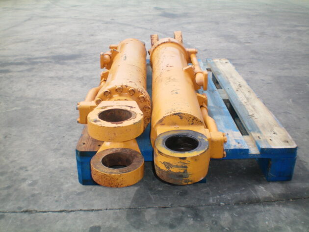 HYUNDAI   HL760   - BOTELLA DE ELEVACIÓN - Imagen 4