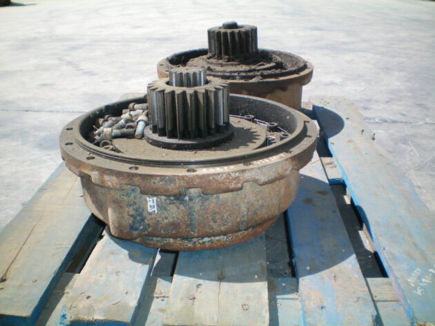 HYUNDAI  ROBEX 450LC-7   - TAPA DE MANDO FINAL - Imagen 4