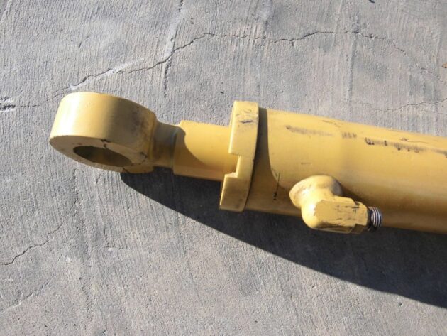 CATERPILLAR   428C  126-6950 - BOTELLA ESTABILIZADORA IZQUIERDA - Imagen 4