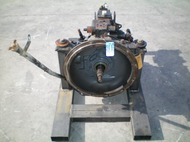 NEW HOLLAND  NH85  37304320 - CAJA DE CAMBIOS COM-T4-2025 - Imagen 2