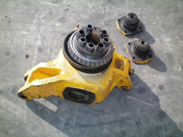 JCB  2CX  44005501 - MANGUETA TRASERA IZQUIERDA SIN TAPAS