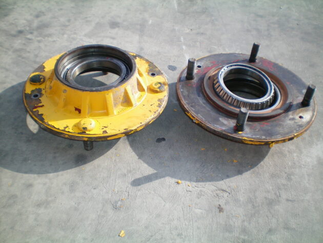 JCB  2CX  44000702 - BUJE TRASERO - Imagen 2