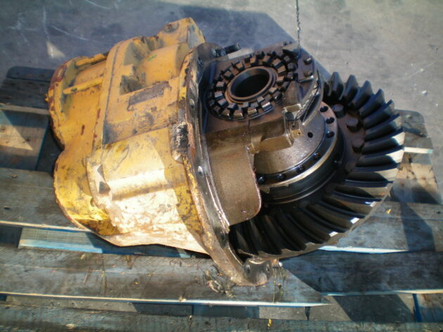 VOLVO   A35C  4870487 - GRUPO DIFERENCIAL INTERMEDIARIO - Imagen 2