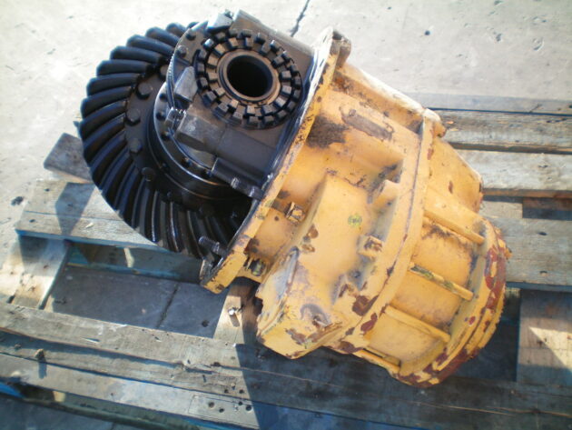 VOLVO   A35C  4870487 - GRUPO DIFERENCIAL INTERMEDIARIO - Imagen 4
