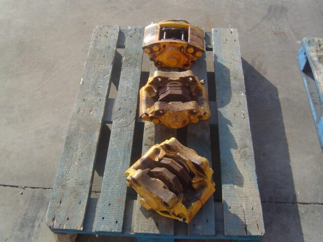 VOLVO   A35C  11035640 - PINZA DE FRENO