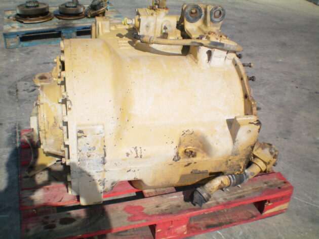CATERPILLAR   769C  3P-8133 - SERVOTRANSMISIÓN - Imagen 4