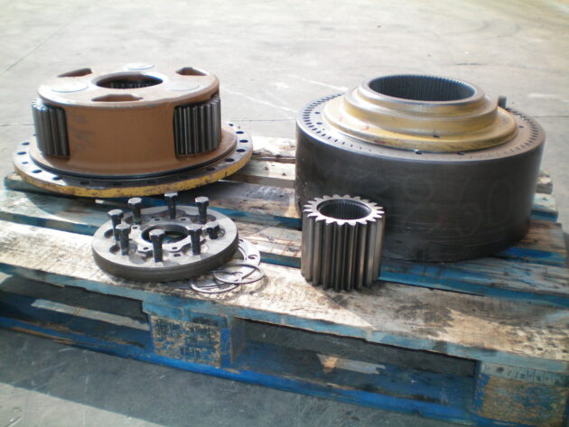 CATERPILLAR  769C - 6D-6961 - FINAL DRIVE / REDUCTION HUB - Image 6