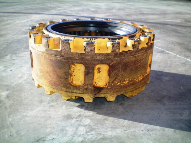 VOLVO   A40  11700828 - CARCASA DE DISCOS DE FRENO CON PISTONES - Imagen 2