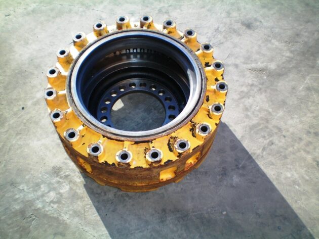 VOLVO   A40  11700828 - CARCASA DE DISCOS DE FRENO CON PISTONES