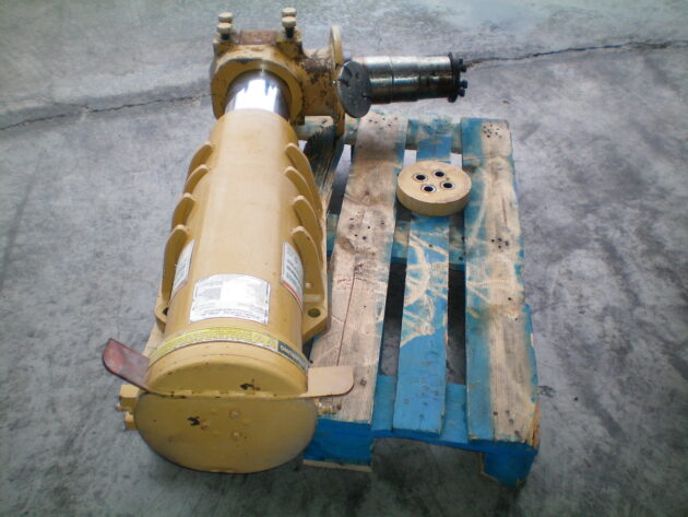 CATERPILLAR   771D  130-3921 - AMORTIGUADOR - Imagen 2