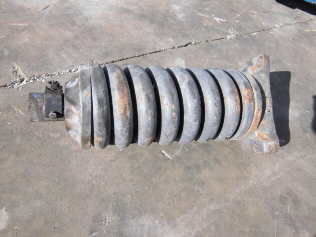 VOLVO   EC240BNLC  1181-00921 - MUELLE Y TENSOR DE CADENA