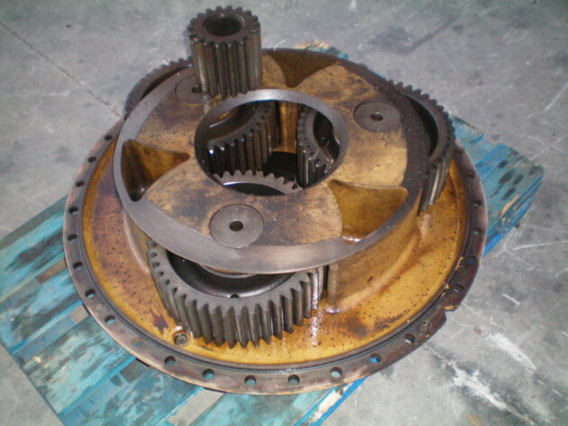 CATERPILLAR   777  9D-2710 - REDUCCIÓN TRASERA SIN CORONA - Imagen 4