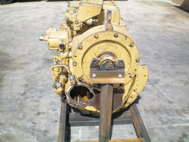 CATERPILLAR   777  2P-9266 - Servotransmisión (carcasa de caja de transferencias rota) - Imagen 8
