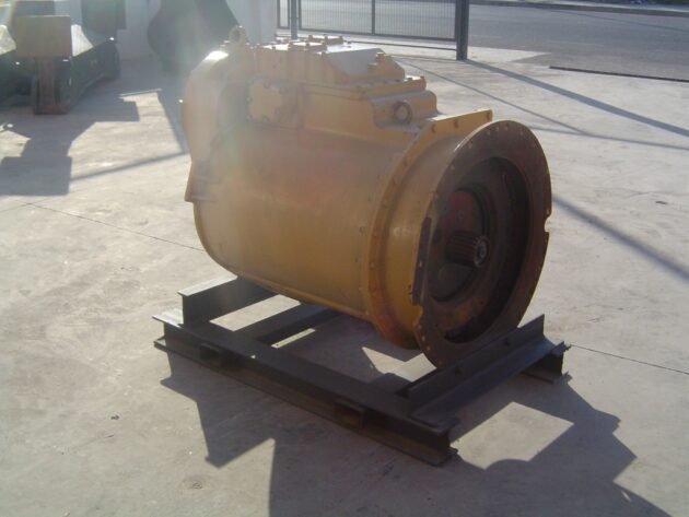 CATERPILLAR  777 - 2P-9266 - TRANSMISSION - Image 4