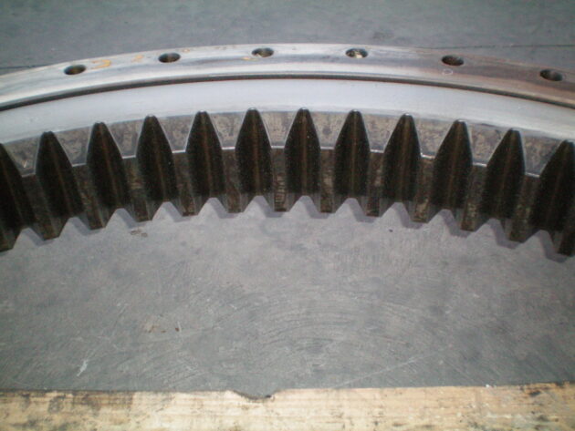 VOLVO   EC390  14267695 - CORONA DE GIRO - Imagen 3