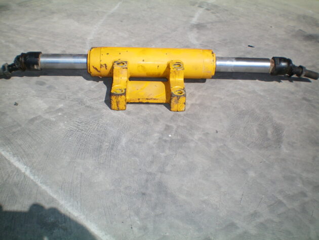 JCB 3CX PR.12 - 1187 - STEERING CYLINDER - Image 3