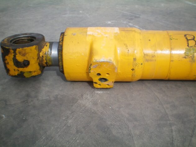 JCB  820 SUPER   - BOTELLA DE ELEVACIÓN - Imagen 5