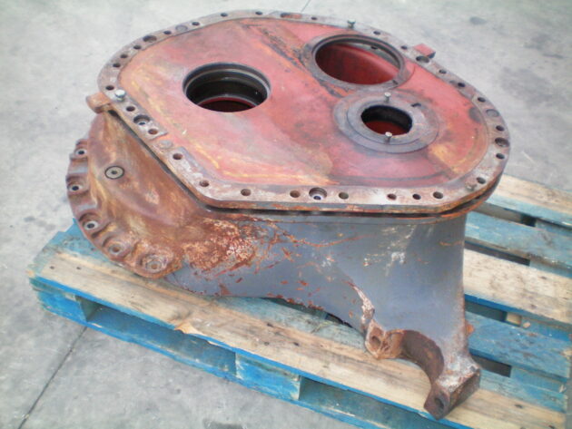 FIAT-HITACHI   D180   - CARCASA MANDO FINAL IZQUIERDO - Imagen 3