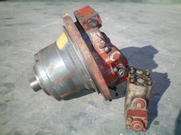 FIAT-HITACHI   EX700BE   - MOTOR DE TRANSLACIÓN - Imagen 3