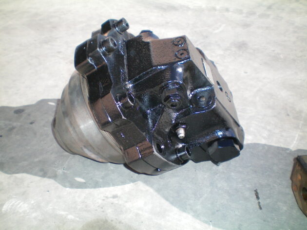 FIAT-HITACHI   FH3003   - MOTOR DE TRANSLACIÓN