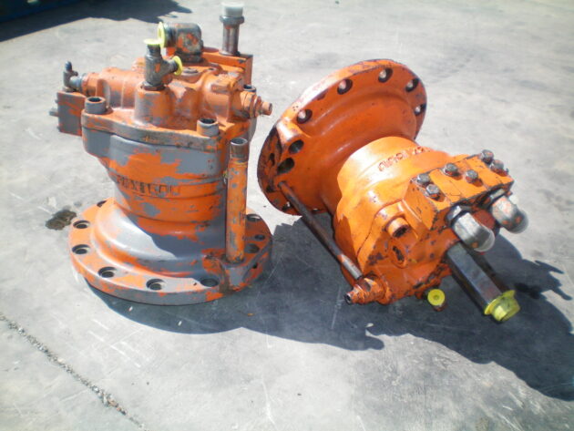 FIAT-HITACHI   FH400LCH   - MOTOR DE GIRO - Imagen 3