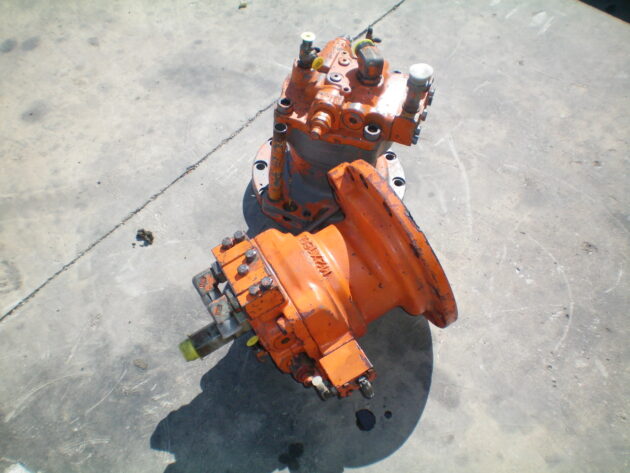 FIAT-HITACHI   FH400LCH   - MOTOR DE GIRO - Imagen 4