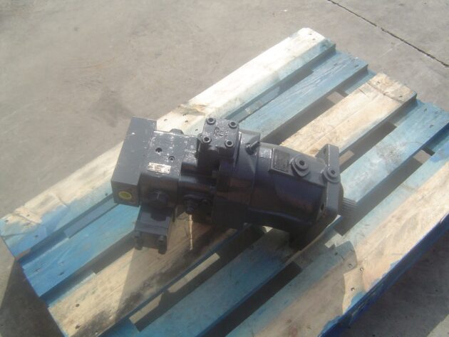 VOLVO   EW170  1143-00380 - MOTOR DE TRANSLACIÓN - Imagen 3