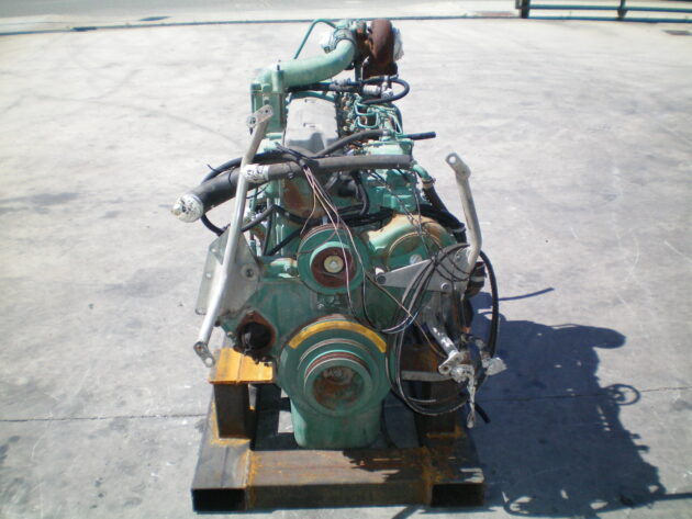 VOLVO  L70C  15003904 - MOTOR TÉRMICO TD61GD SIN PARTE ELÉCTRICA - Imagen 8