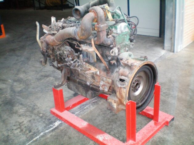 VOLVO  L70C  15003907 - MOTOR TÉRMICO TD63KDE - Imagen 6