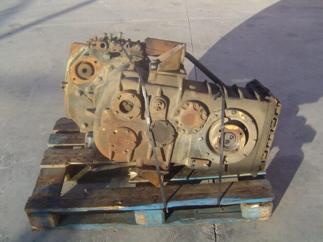 VOLVO  L70C  VOE30872 - SERVOTRANSMISIÓN - Imagen 2