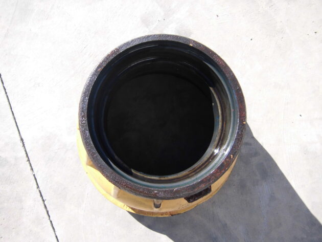VOLVO   L70D  11035773 - CARCASA CUBO REDUCTOR DELANTERO SIN CORONA - Imagen 2