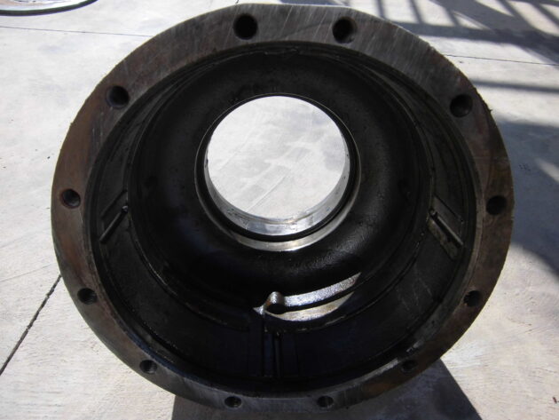 VOLVO   L70D  11035773 - CARCASA CUBO REDUCTOR DELANTERO SIN CORONA - Imagen 4