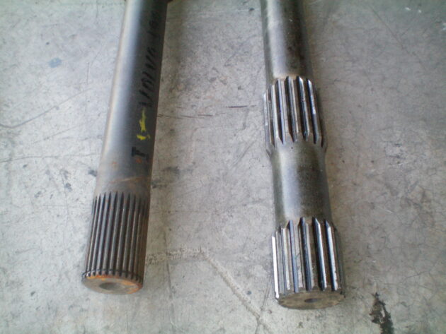 VOLVO   L90  4870460 - PALIER DELANTERO IZQUIERDO - Imagen 2