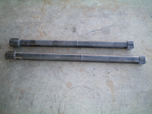 VOLVO  L90C  11035981 - PALIER TRASERO IZQUIERDO