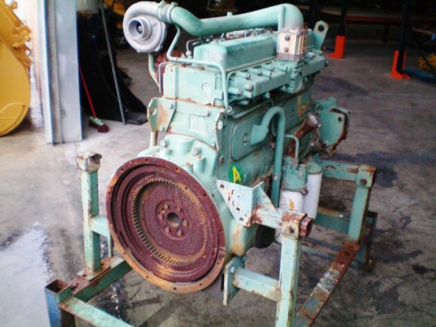 VOLVO  L120  15003916 - MOTOR TÉRMICO TD71G SIN PARTE ELÉCTRICA - Imagen 7