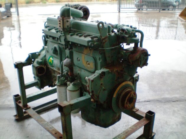 VOLVO  L120  15003916 - MOTOR TÉRMICO TD71G SIN PARTE ELÉCTRICA - Imagen 8